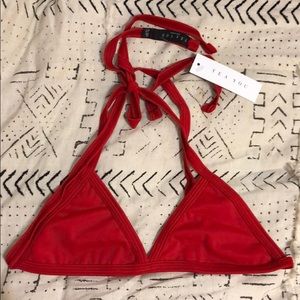 Tea You Gia bikini top